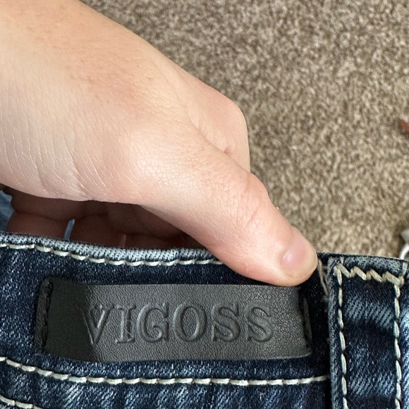 Vigoss Dark Wash Skinny Jeans with White Trim Details size 2 - Picture 8 of 8